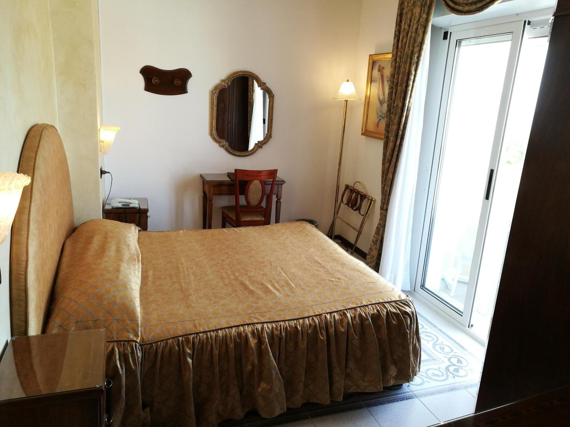 Hotel Miramare Lignano Sabbiadoro Eksteriør billede