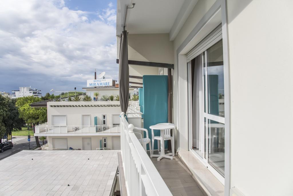 Hotel Miramare Lignano Sabbiadoro Eksteriør billede