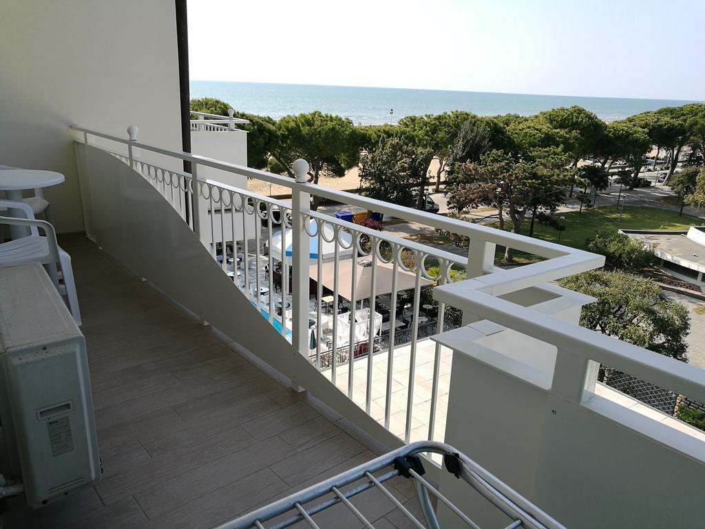 Hotel Miramare Lignano Sabbiadoro Eksteriør billede